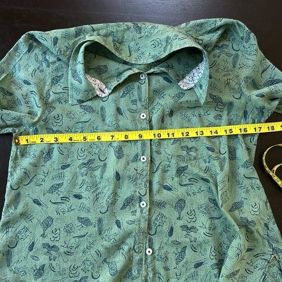 Anthropologie holding horses novelty print button down top SZ 4 - Picture 11 of 14